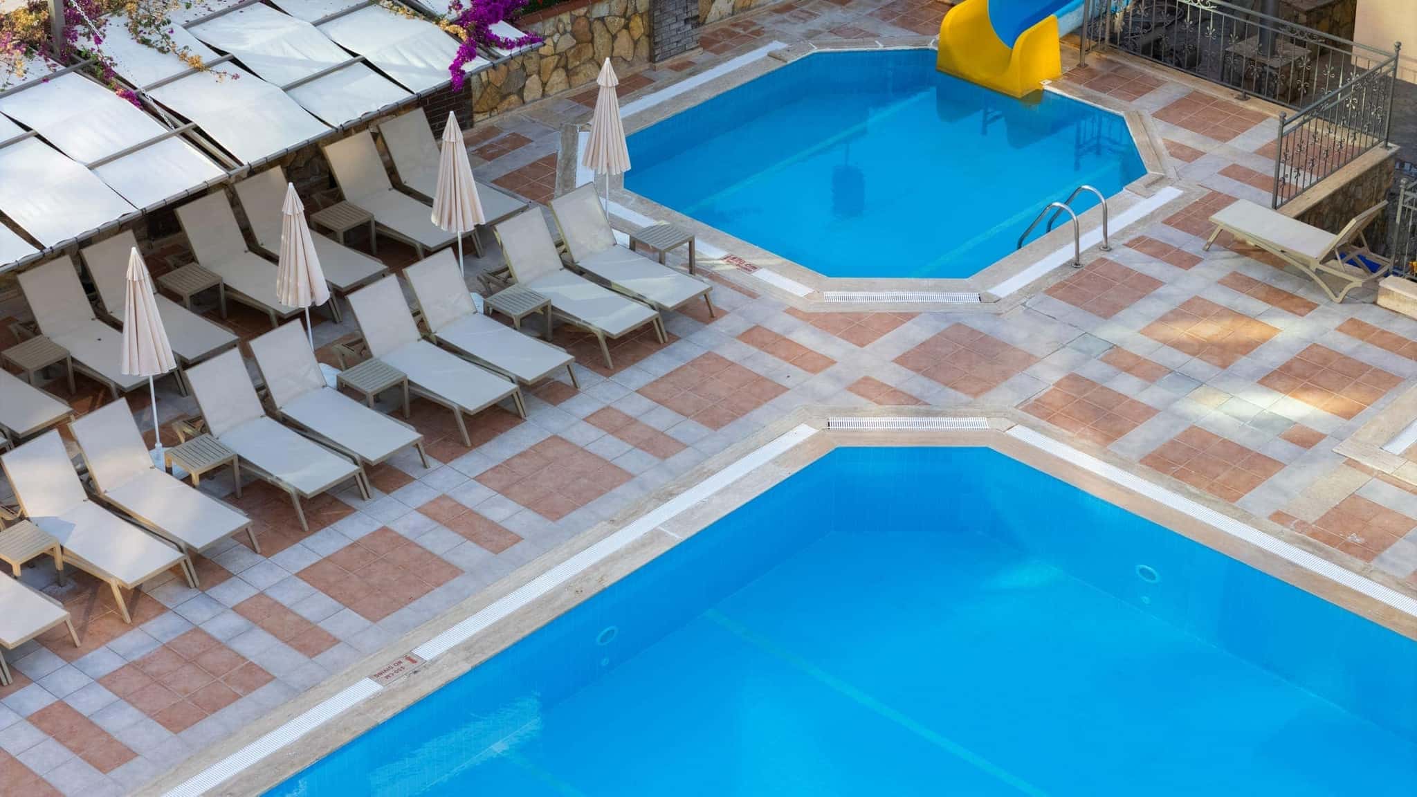 Sarıtaş Hotel Alanya Tosmur aerial view — 4-star all-inclusive seafront hotel