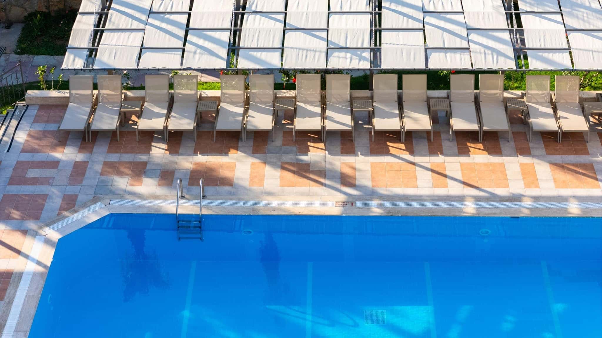 Sarıtaş Hotel Alanya Tosmur aerial view — 4-star all-inclusive seafront hotel