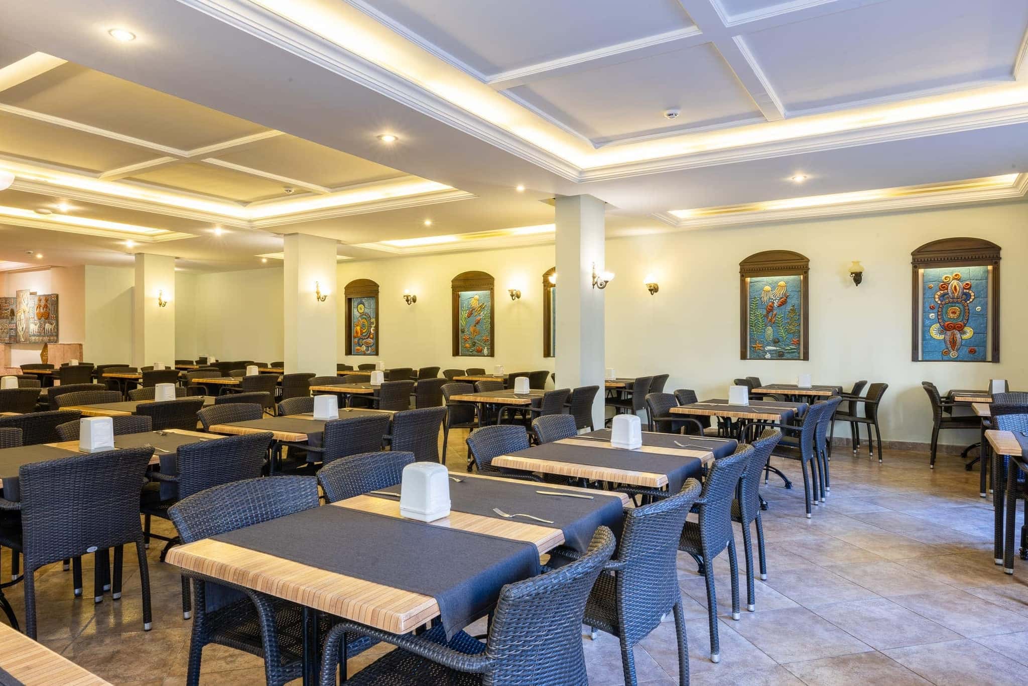Sarıtaş Hotel main restaurant and rich open buffet — all-inclusive