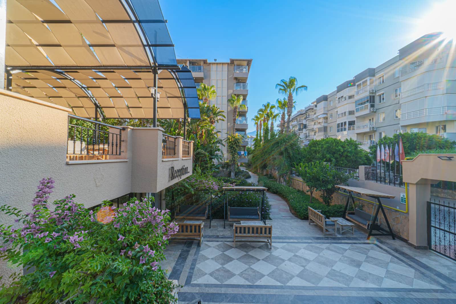 Deep-rooted hospitality on the Mediterranean coast
